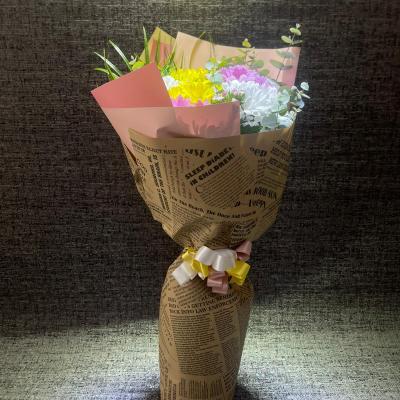 Renkli papatya buketi